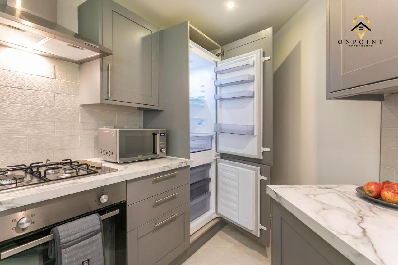 ✰Onpoint -Large 2 Bedroom Apt With Parking!✰ Nottingham Esterno foto