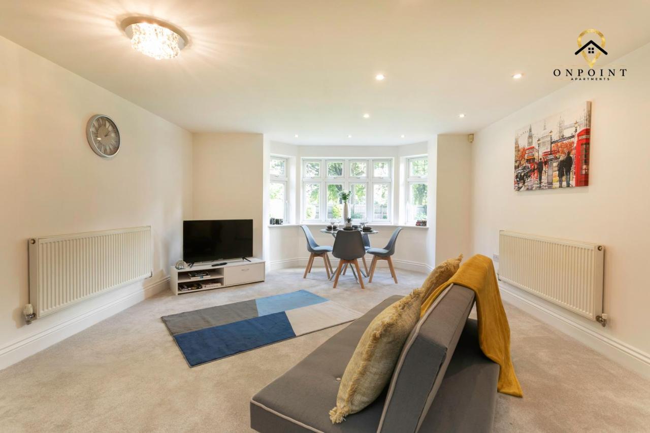 ✰Onpoint -Large 2 Bedroom Apt With Parking!✰ Nottingham Esterno foto