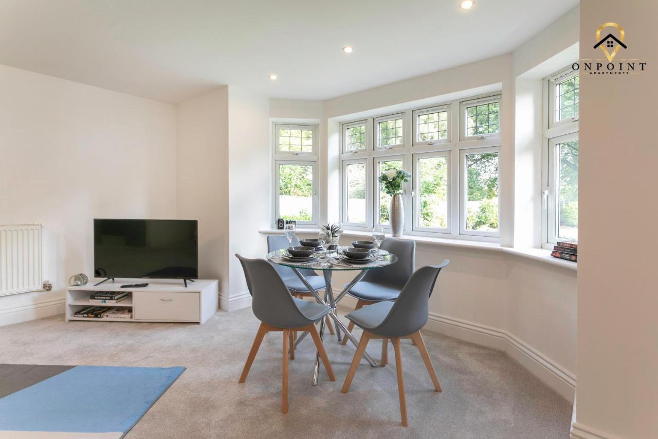 ✰Onpoint -Large 2 Bedroom Apt With Parking!✰ Nottingham Esterno foto