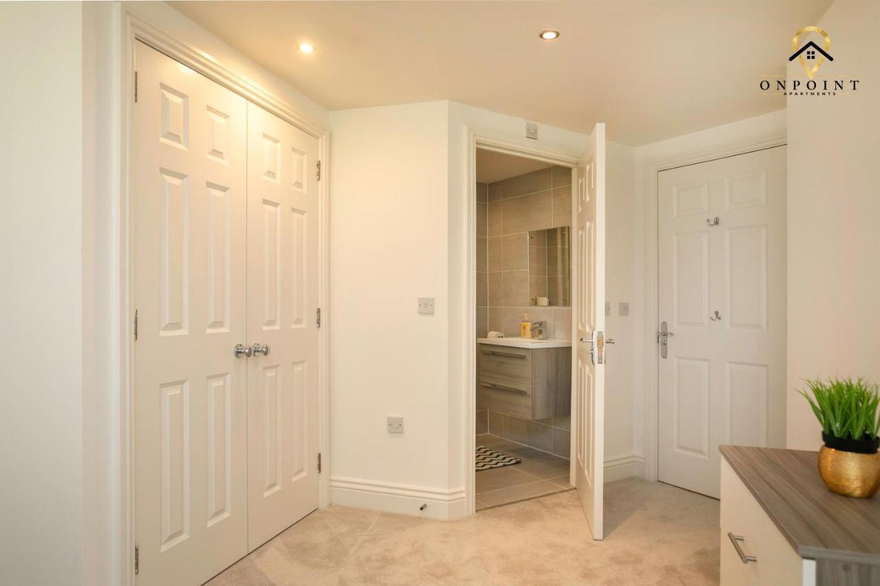 ✰Onpoint -Large 2 Bedroom Apt With Parking!✰ Nottingham Esterno foto