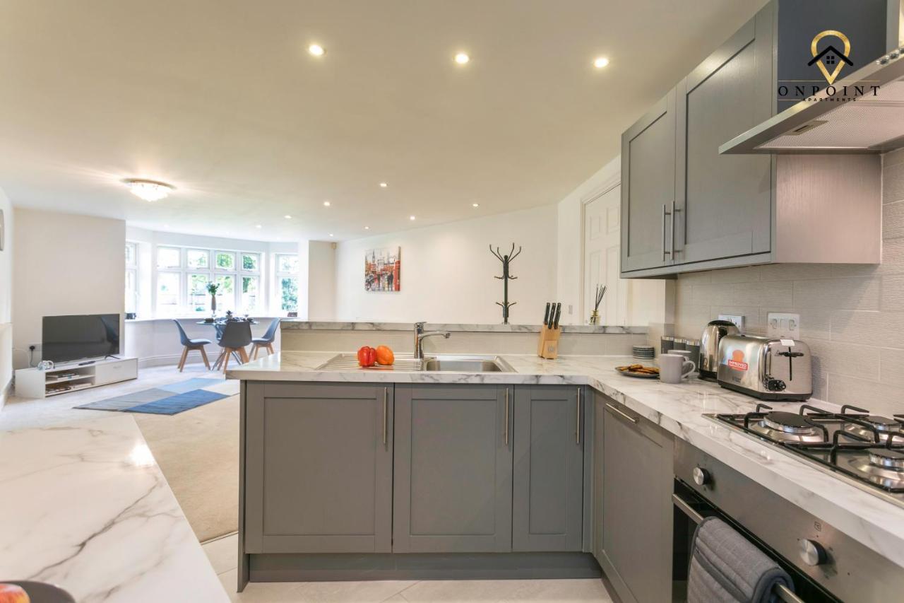 ✰Onpoint -Large 2 Bedroom Apt With Parking!✰ Nottingham Esterno foto