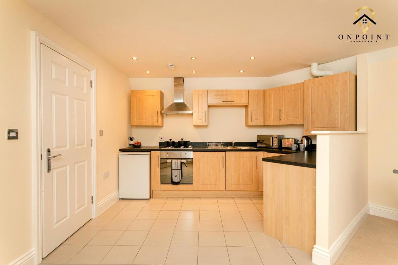 ✰Onpoint -Large 2 Bedroom Apt With Parking!✰ Nottingham Esterno foto