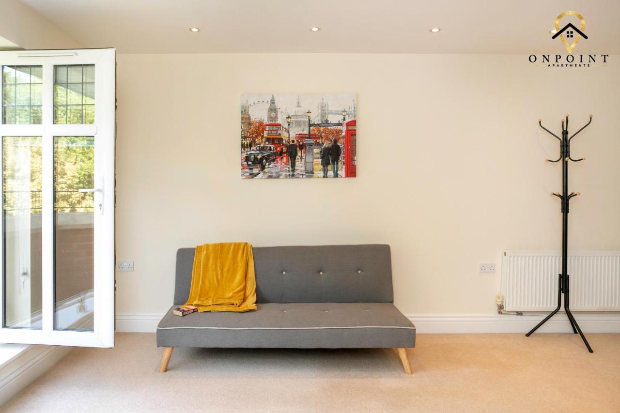 ✰Onpoint -Large 2 Bedroom Apt With Parking!✰ Nottingham Esterno foto