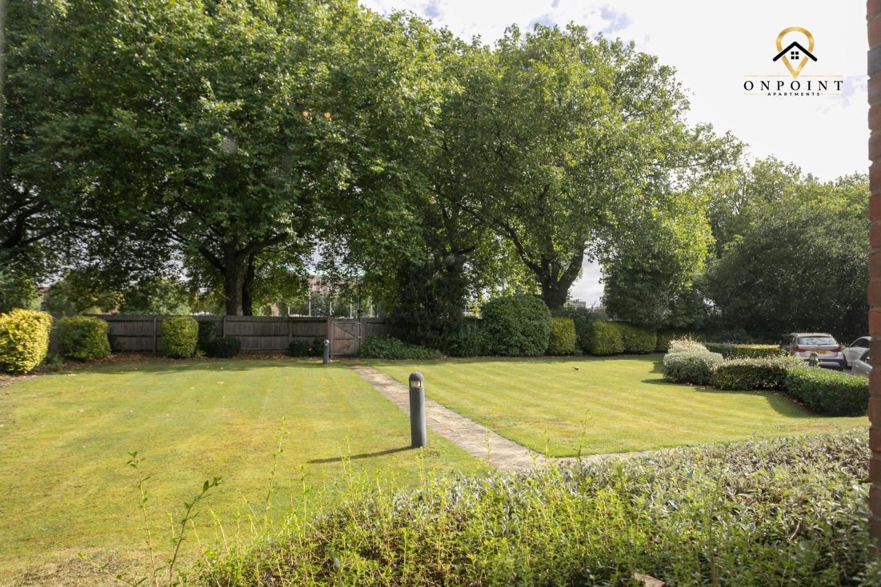 ✰Onpoint -Large 2 Bedroom Apt With Parking!✰ Nottingham Esterno foto