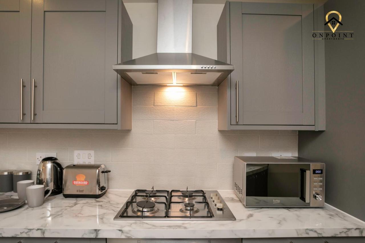 ✰Onpoint -Large 2 Bedroom Apt With Parking!✰ Nottingham Esterno foto