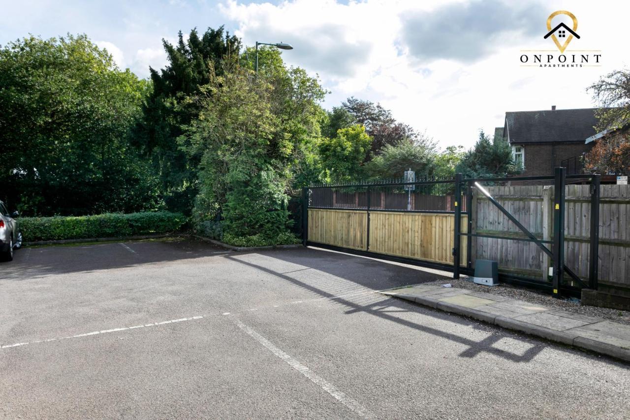 ✰Onpoint -Large 2 Bedroom Apt With Parking!✰ Nottingham Esterno foto