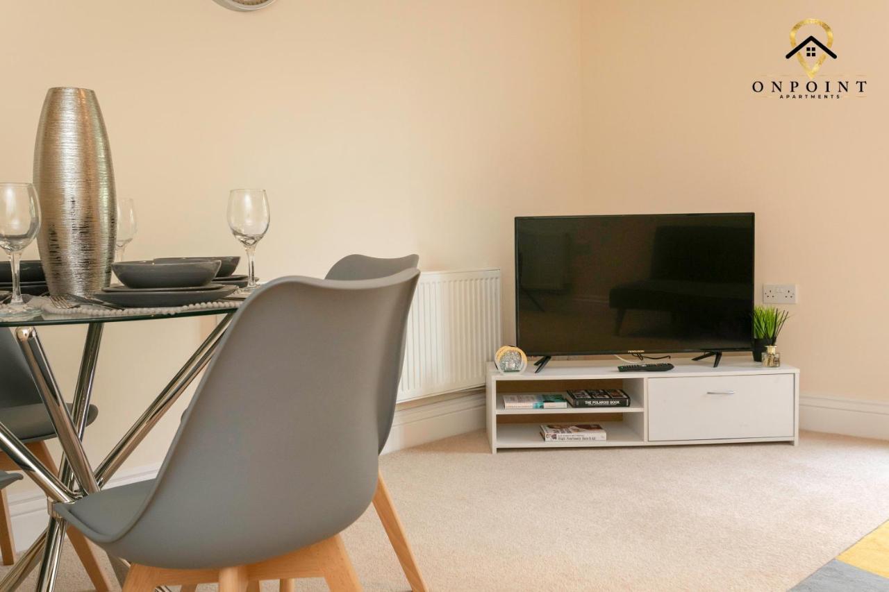 ✰Onpoint -Large 2 Bedroom Apt With Parking!✰ Nottingham Esterno foto