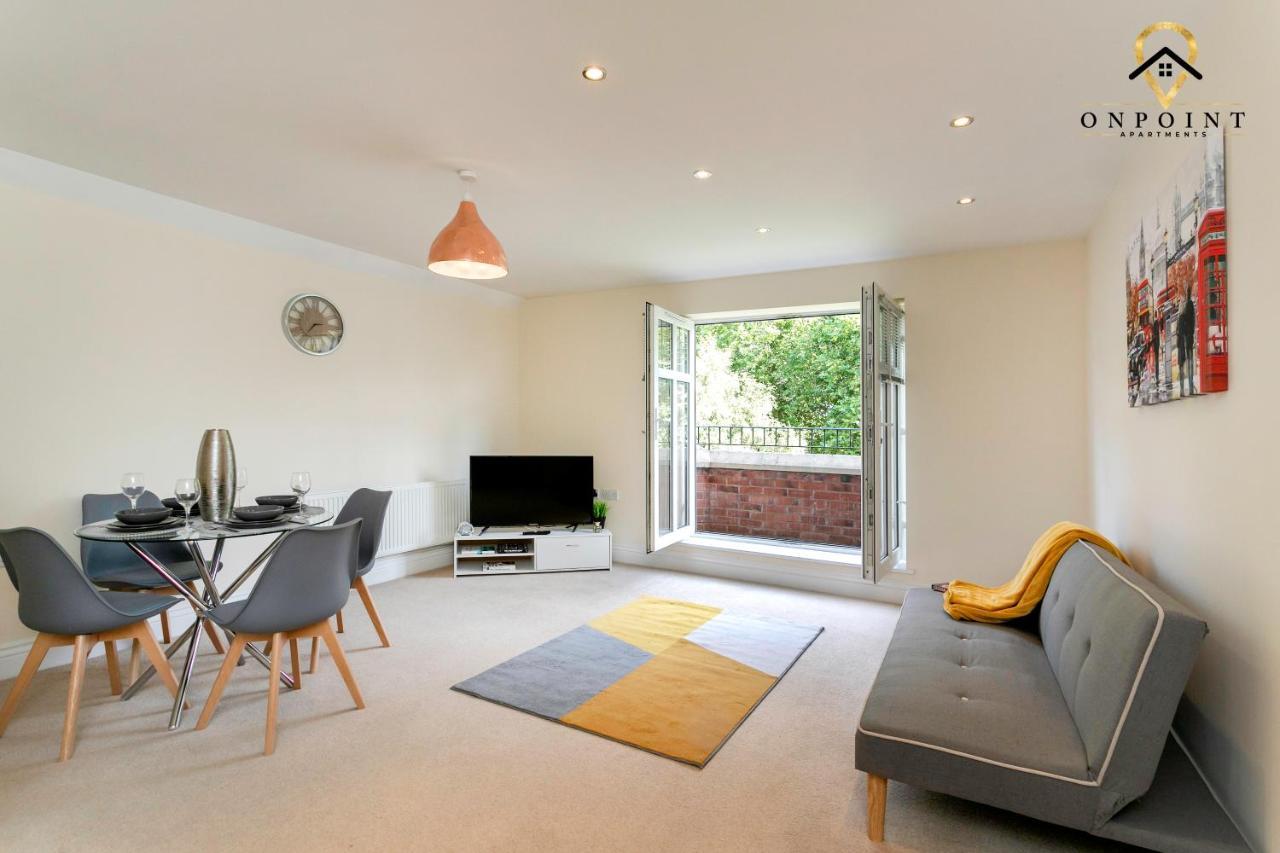 ✰Onpoint -Large 2 Bedroom Apt With Parking!✰ Nottingham Esterno foto