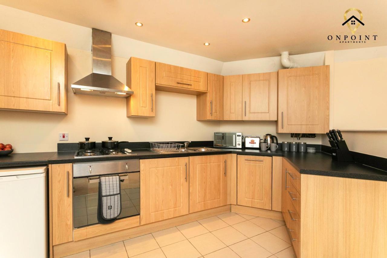 ✰Onpoint -Large 2 Bedroom Apt With Parking!✰ Nottingham Esterno foto