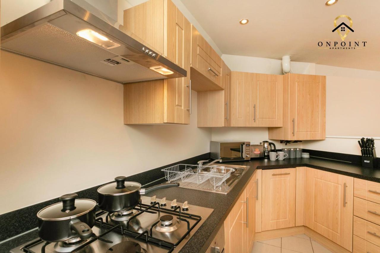 ✰Onpoint -Large 2 Bedroom Apt With Parking!✰ Nottingham Esterno foto